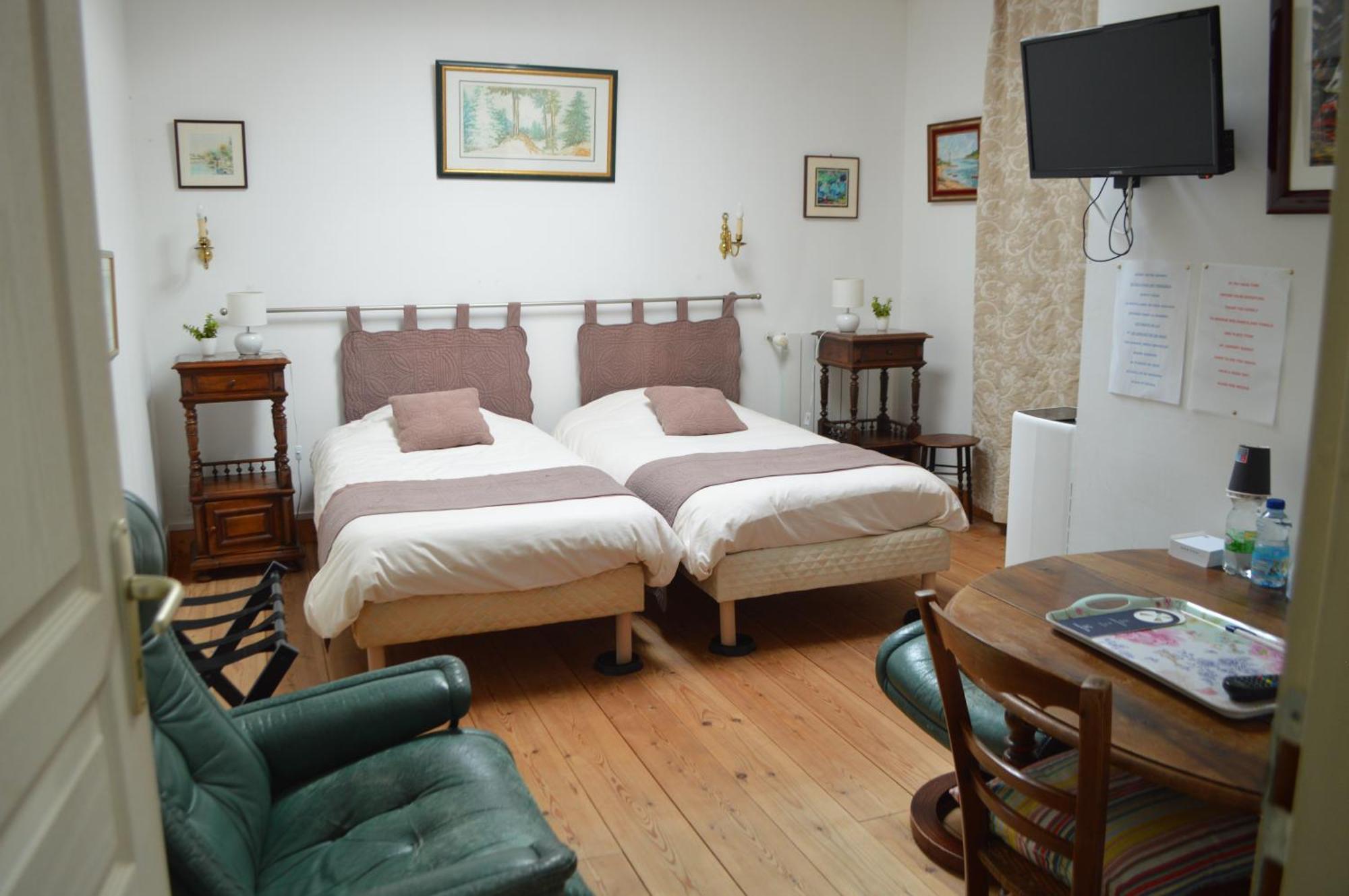 Bed and Breakfast Alain Et Nicole Коньяк Экстерьер фото